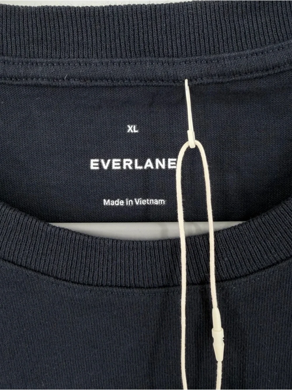 Everlane Premium Weight Pocket Tee in navy Size XL - Picture 2 of 5